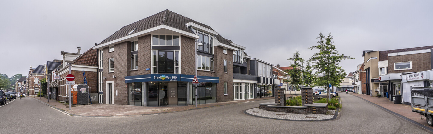 Transformatie kantoorgebouw tot appartementencomplex met kantoorplint